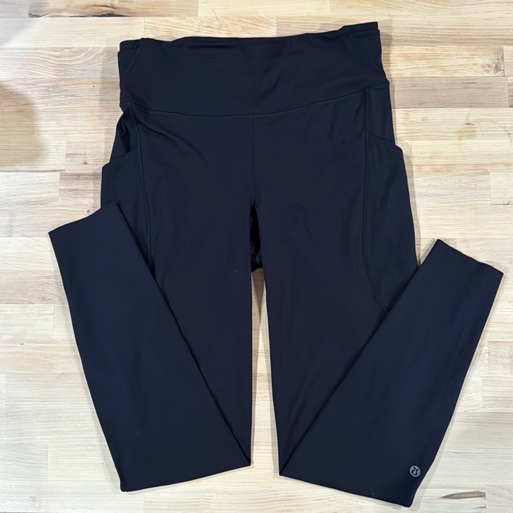 Lulu lemon fast & free leggings Size 10; 28”